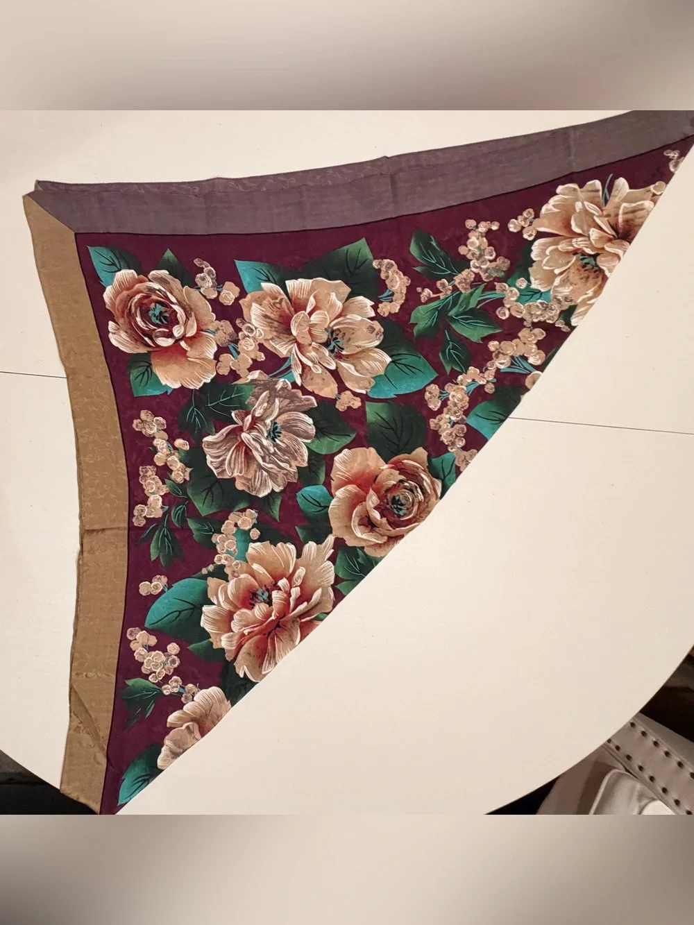 VINTAGE: Oscar de la Renta | ladies floral print square silk scarf
